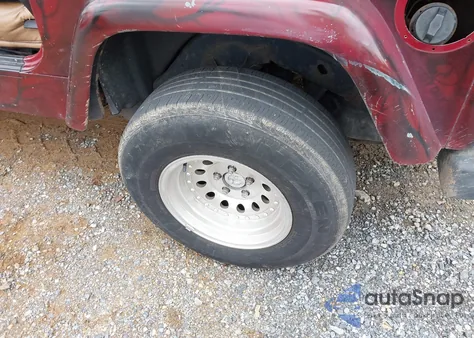 1998 Jeep Wrangler Se from USA, damaged, VIN 1J4FY29PXWP794854